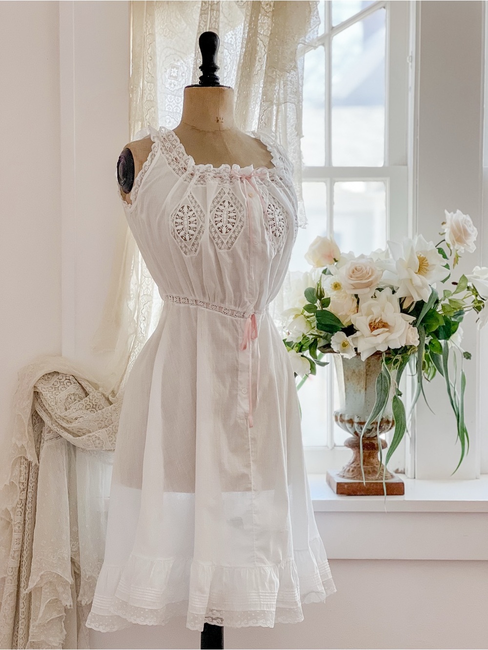 Edwardian White Lace Underdress with Pink Silk Ribbon Size XS - Picture 15 of 15
